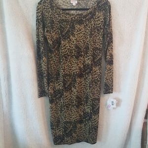 Lularoe medium debbie